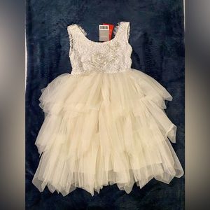 2bunnies Girls’ flower girl dress size 7/8